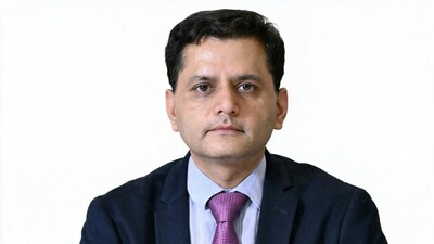 Neeraj Gaurh is the Director & Fund Manager at Anand Rathi AMC