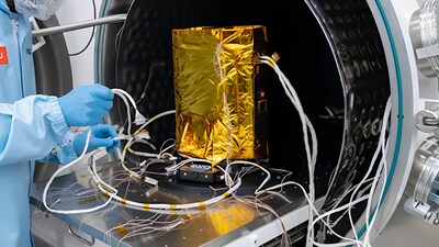 The lander for the Emirates Mission to the Asteroid Belt, which is scheduled to launch in March 2028. (Image: TII)