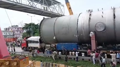 308-Wheel Baahubali Truck Hauls Massive Belgian Vessel Across Uttar Pradesh