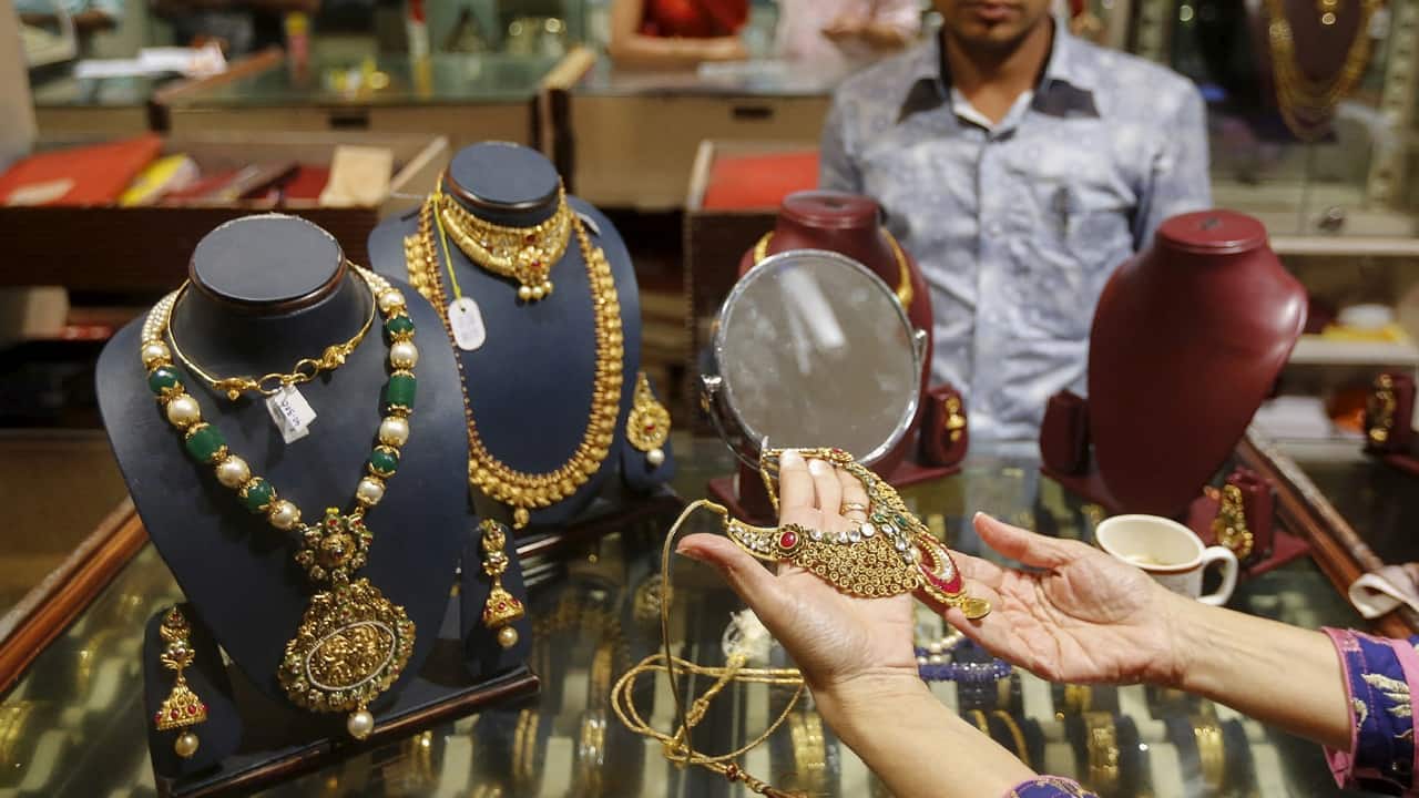 PC Jeweller, Senco Gold, other jewellery stocks rise up to 17%: Here's why- Moneycontrol.com