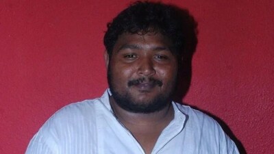 Karthik is survived by his wife, Ramya Karthik, their two daughters, Brishanithara and Hairanithara, and his elder sisters, Geetha Sabesh and Archana Sabesh.