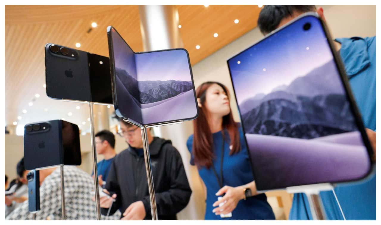 Apple's iPhone Duo hits stores in face of short supply and high demand