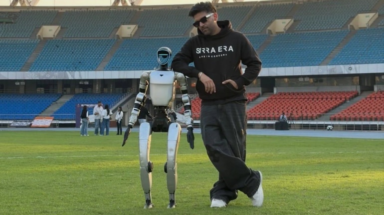 Guru Deva Guru Randhawa's Sirra Era Live concert to feature robots? Viral video ...