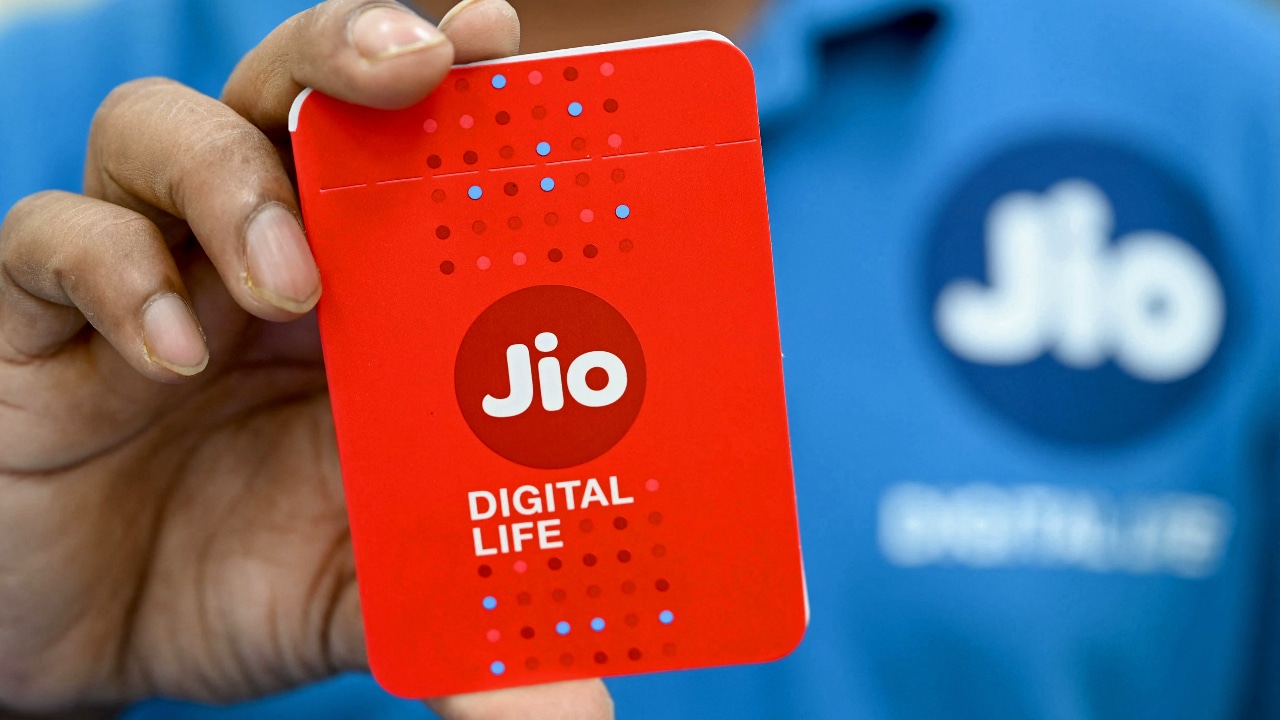 Jio IPO Allotment Status Live: Allotment finalised, step-by-step guide ...